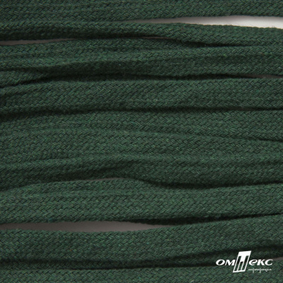 Шнур плетеный d-8 мм плоский, 70% хлопок 30% полиэстер, уп.85+/-1 м, цв.1016-т.зеленый - купить в Сызрани. Цена: 742.50 руб.