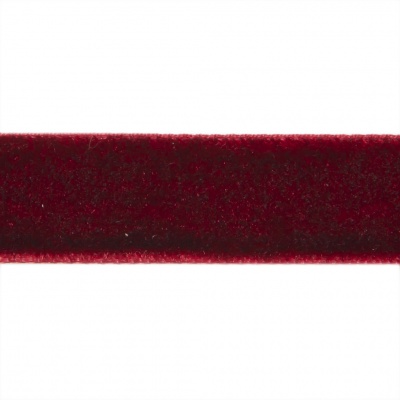 Лента бархатная нейлон, шир.12 мм, (упак. 45,7м), цв.240-бордо - купить в Сызрани. Цена: 396 руб.